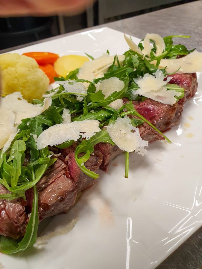 Entrecôte de boeuf tagliata